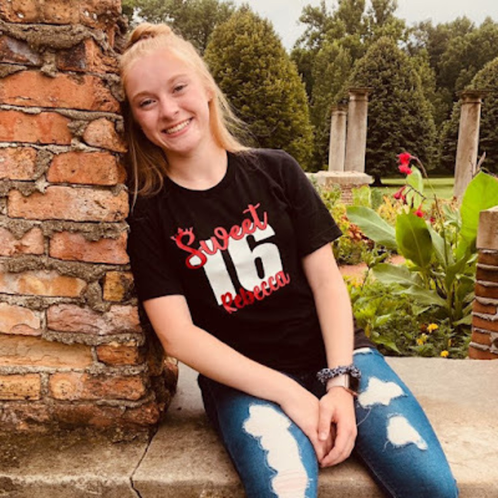 Meet your Posher, Rebecca